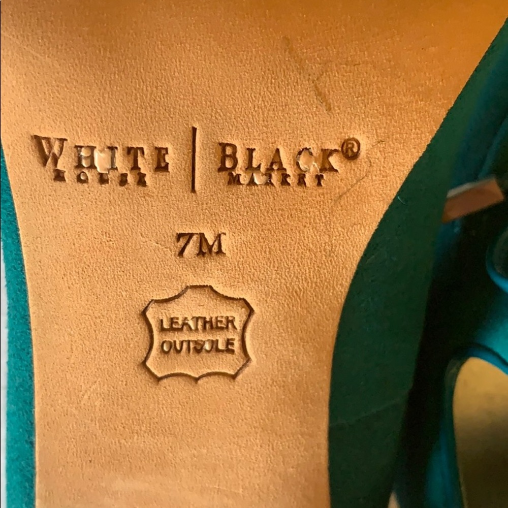 Shoes - Picture 4 of 5